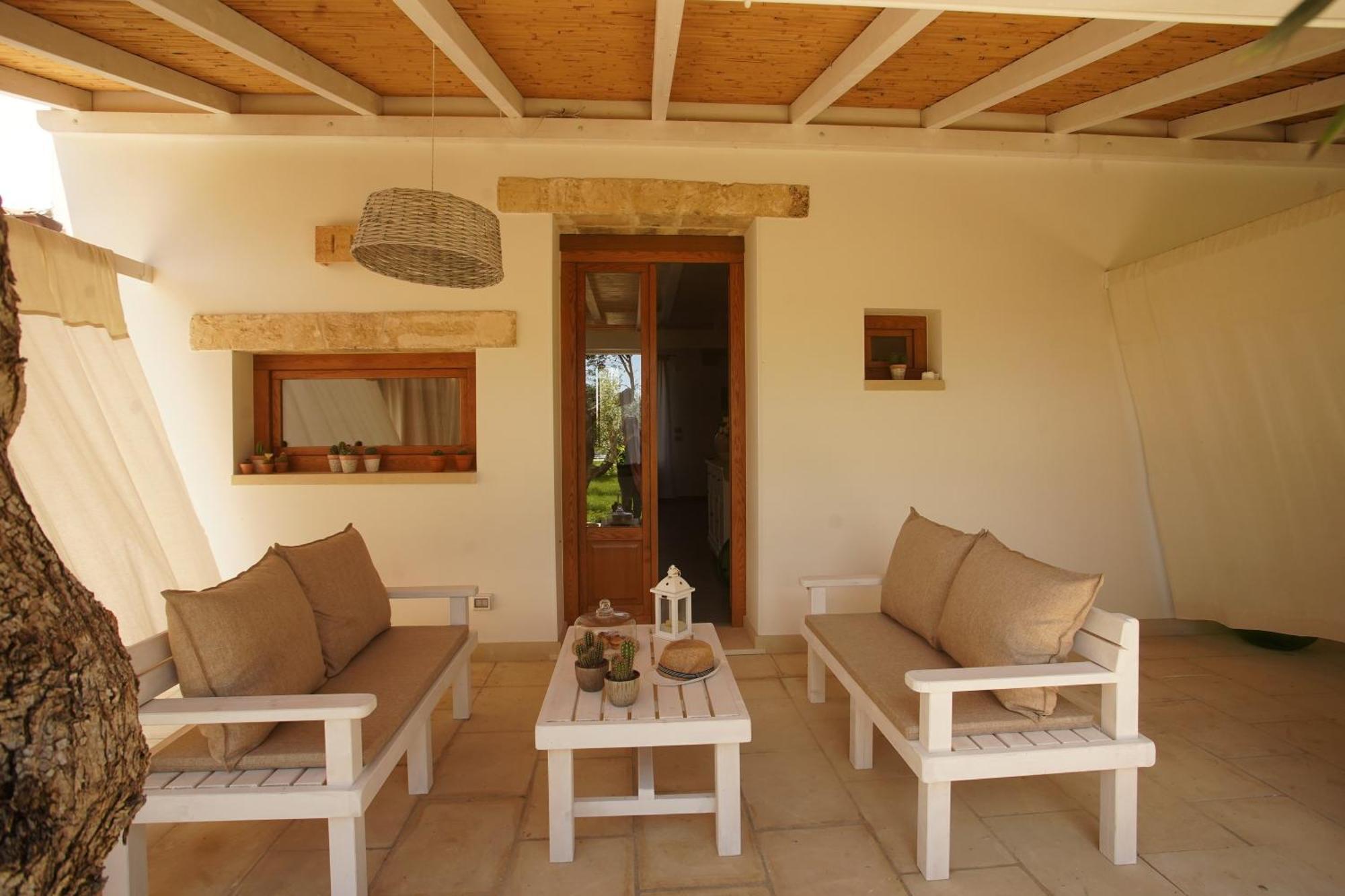 Apartamento Relais L'Oliveto Surano Exterior foto